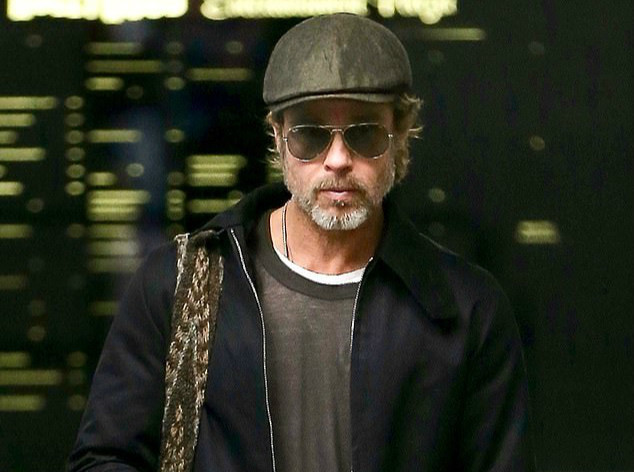 安吉丽娜朱莉揭皮特老底，批评他曾经反对自己收养二儿子