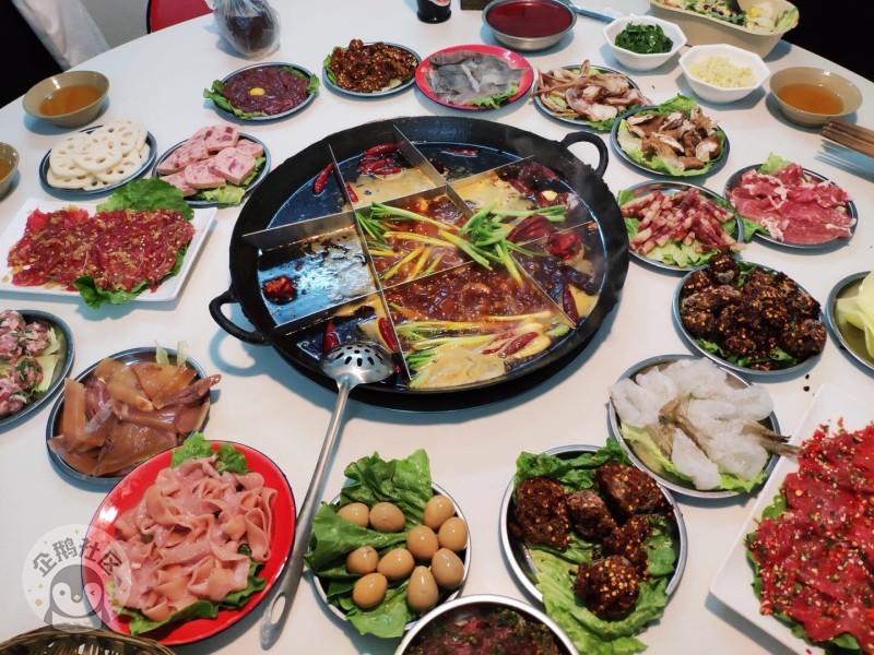 短剧推荐，铁锅炖的魅力与独特之处，铁锅炖的魅力与独特之处，短剧推荐