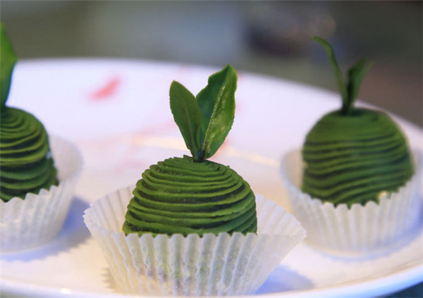 精致到舍不得吃的点心,日本有和菓子,泰国有露