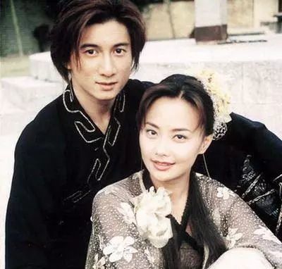 吴奇隆妈妈说外界传刘诗诗生不出来,几个意思