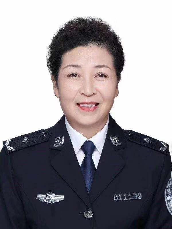 【微发布】关于表彰西安公安"最美老警官"的通报