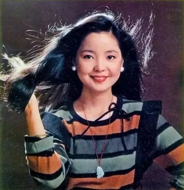 爱情更美丽梦邓丽君 假如我是真的小路邓丽君 小城故事海韵邓丽君