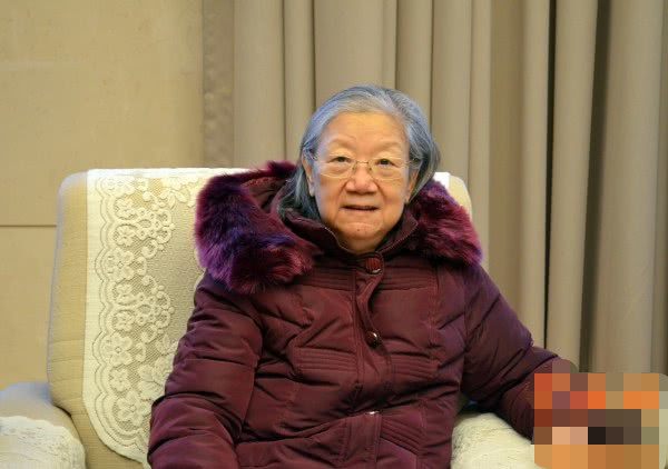 毛泽东儿媳刘思奇年轻时期与晚年照片对比