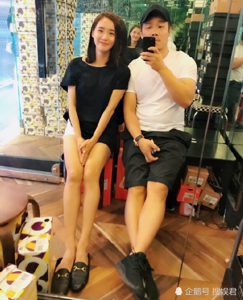 《夏洛特烦恼》女主王智与老公合照流出,嫁给爱情的女人最幸福!