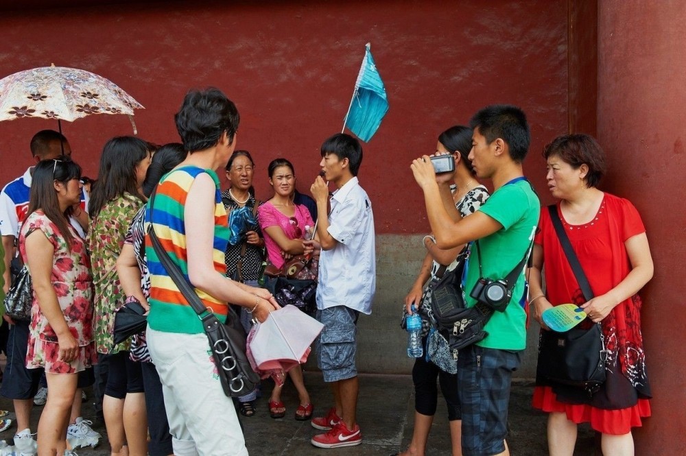 加拿大拒绝中国游客后,旅游业经济下滑,如今又