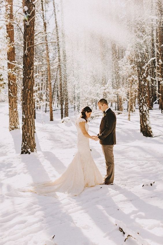 雪地婚纱_雪地婚纱照