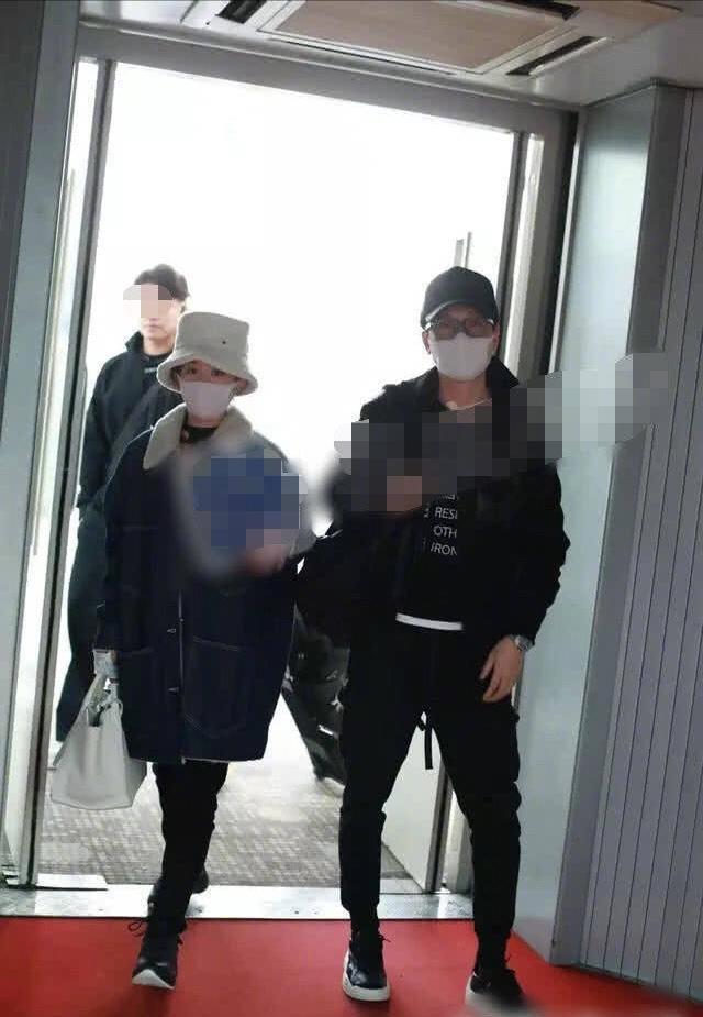 热闻汇总|赵丽颖冯绍峰夫妇婚后首同框 漫威之