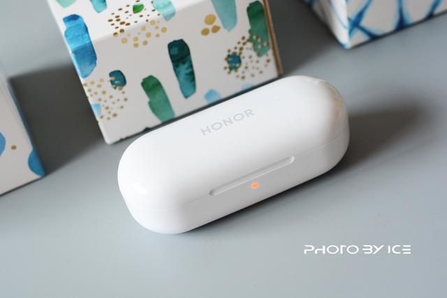 青春个性好音质 真无线荣耀FlyPods青春版蓝牙