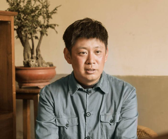 除了执行导演,王宏的另一重身份是孔笙剧中的演员,在《琅琊榜》(图上