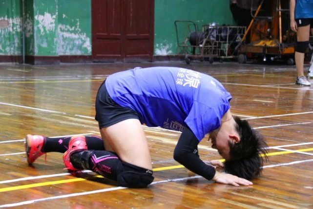 2019年全国青年女排集训在福建漳州体育训练