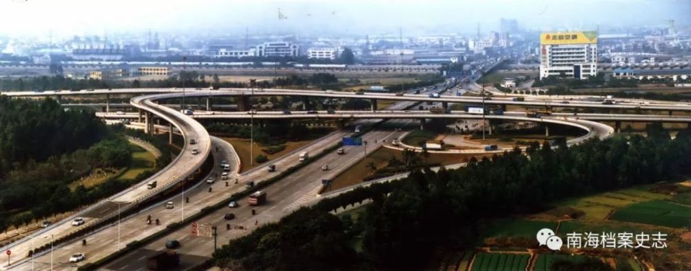 1992年,黄岐大桥通车.