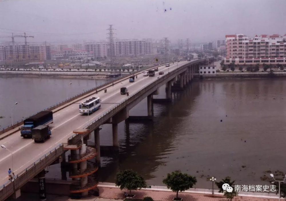 1992年,黄岐大桥通车.