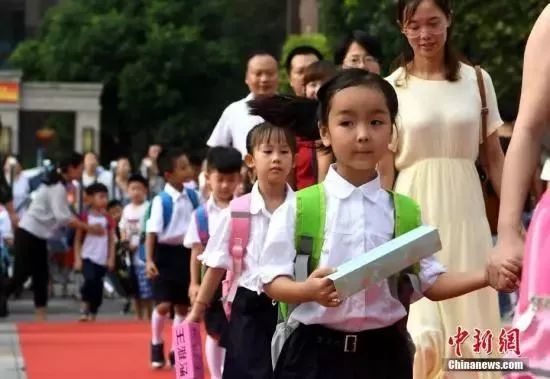 小学一二年级不布置书面家庭作业教育部发声