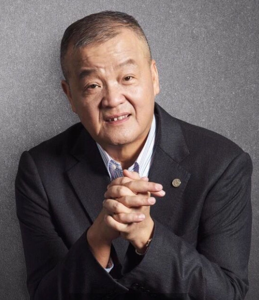 欧科亿老总_米欧科小主持标志