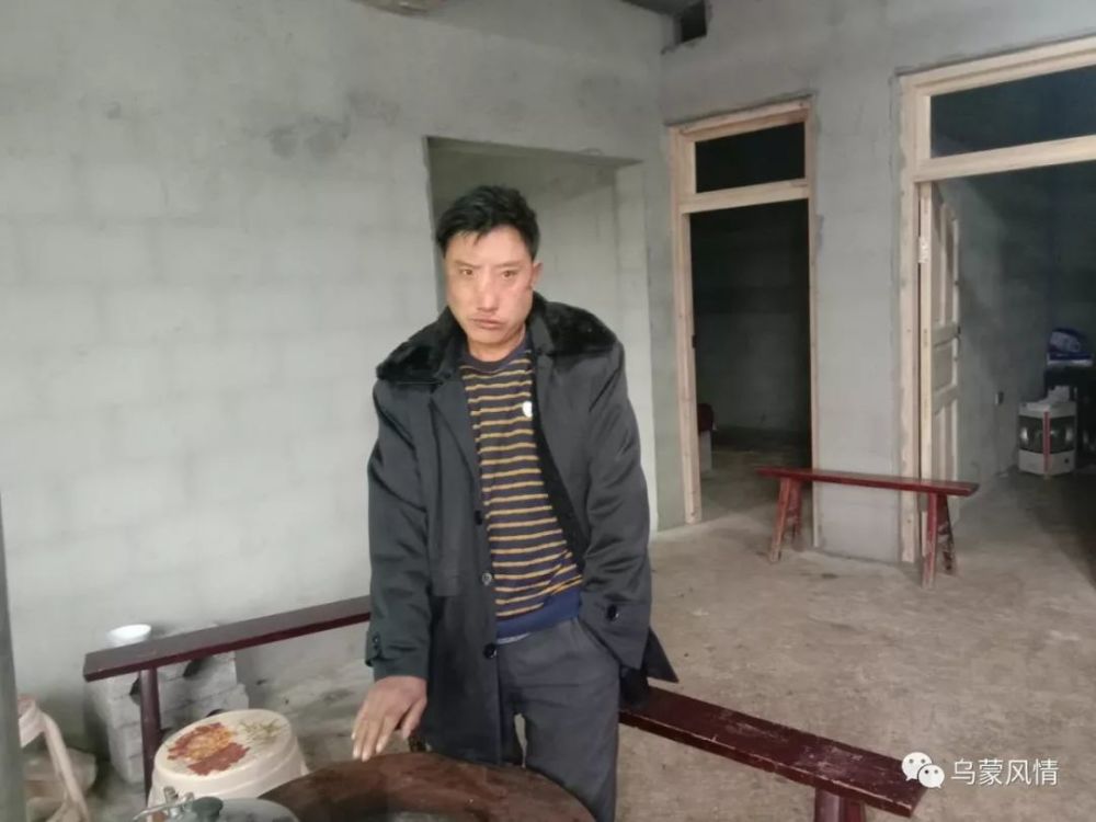 镇雄母享仓房的张祥死了,离世前唯一的愿望就是要坐一