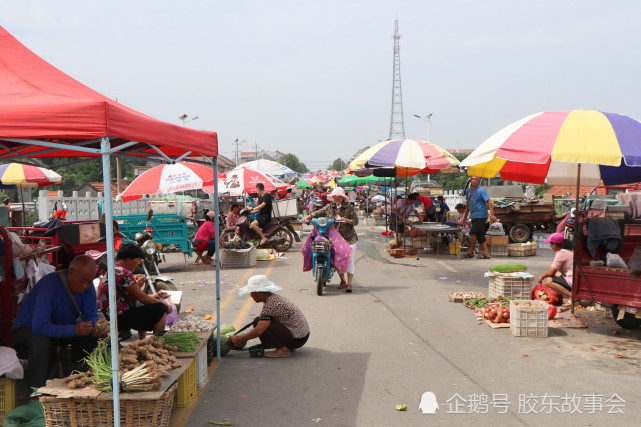 莱阳的集市,格外热闹.