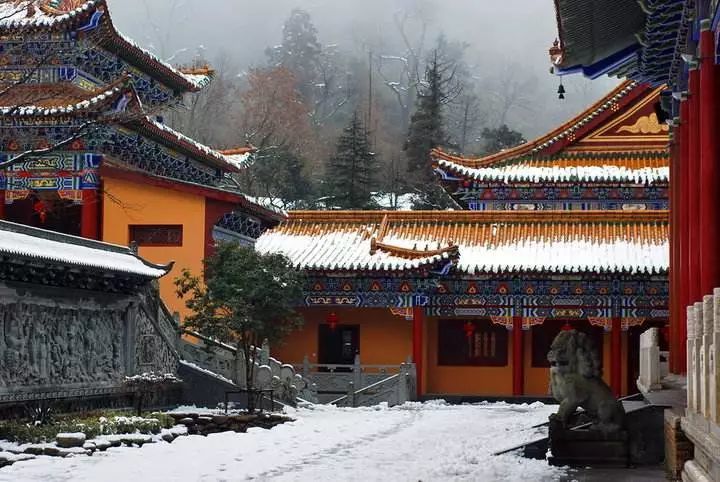 虚云老和尚:但得天晴残雪尽,自然春到百花香