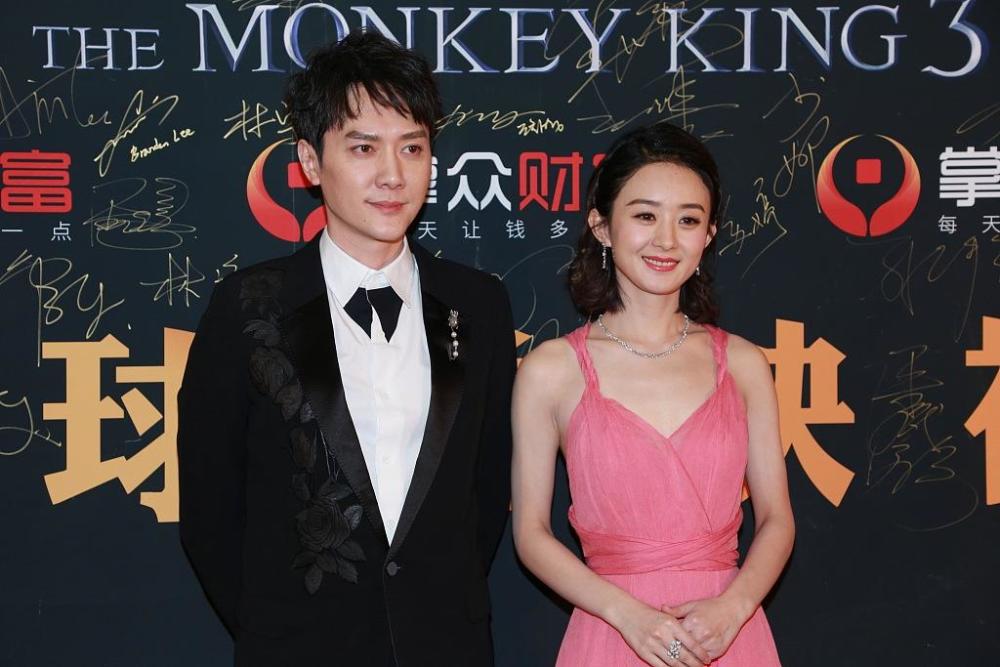 �¾�����Ѷ(���� ����)2019��1��1�գ����ܷ���΢��������ʽ��������ӱ���У���֪��֪��Ӧ��һ�����ڡ���Ů�����ת��д�����Ⱥ�Ⱥ�ӭ2019��������ӱ���ܷ���ȥ��Ů������10��16�ա���������飬ʱ�俨���з����յ�10��07�֡�