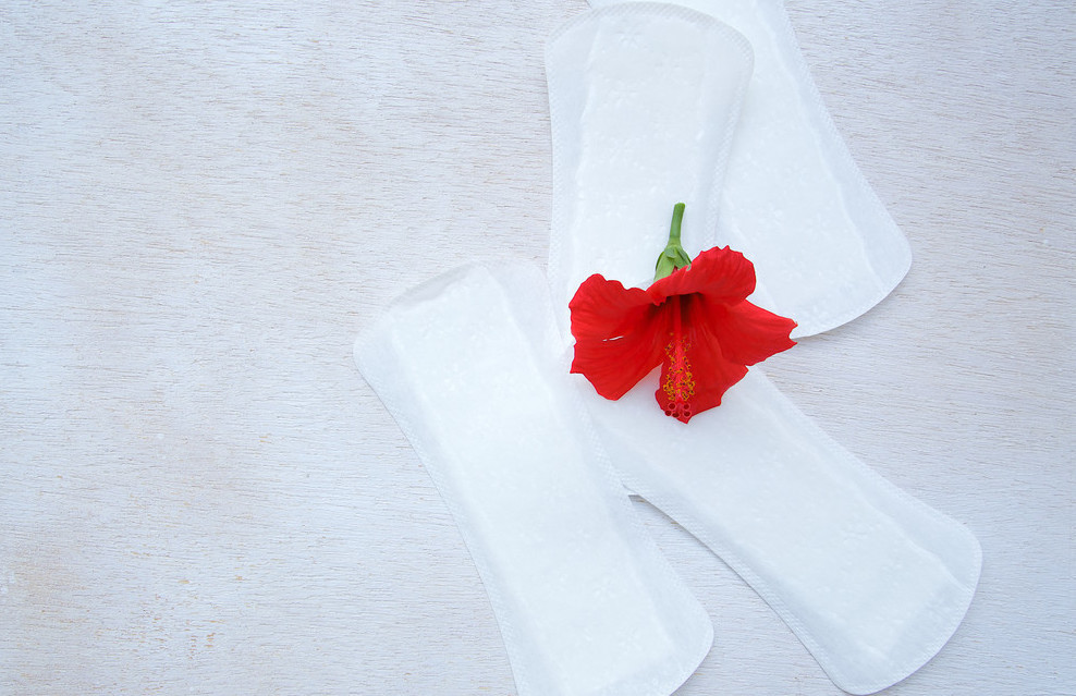 子宫不好的女人,月经颜色会变怪,有这4情况请