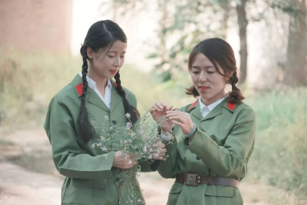 在大时代的潮流中,临洮入疆女兵的命运已与共和国的命运紧紧连在一起