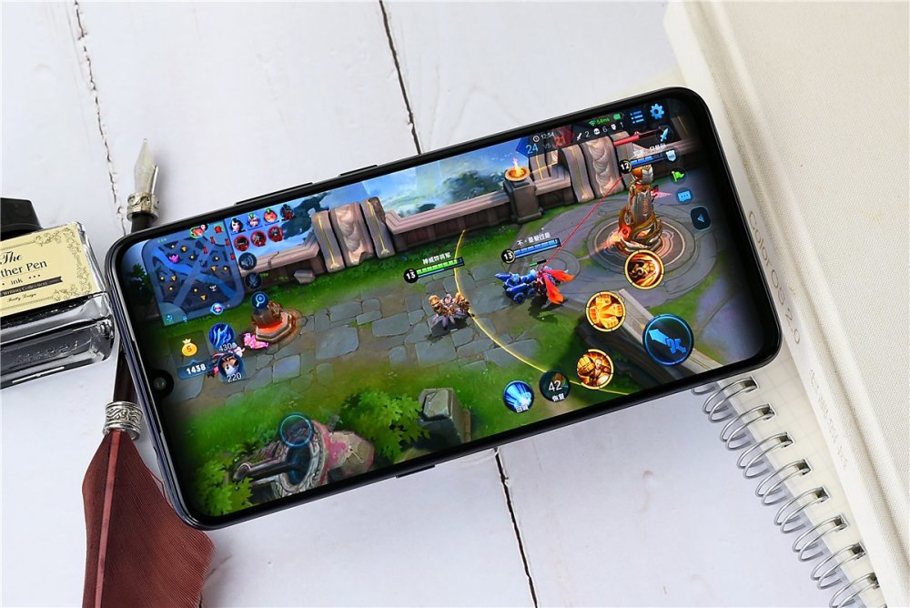 vivo X23游戏加速引擎,手机中的小霸王