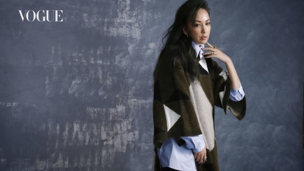 从天后歌手到失聪失声,甜蜜婚姻到离婚,她用歌