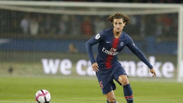 巴萨遇上大麻烦!自认法国天才会加盟 对方却还