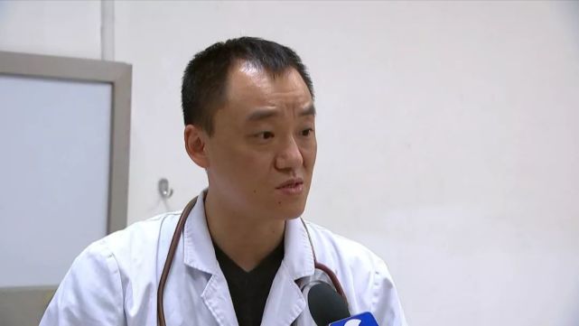 100多天男婴魂断梦乡 医生警告:父母不要跟孩