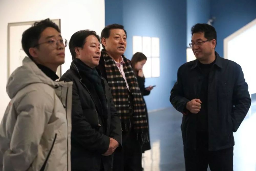 "向新而行——中国现代新绘画作品展" 在势象空间开幕