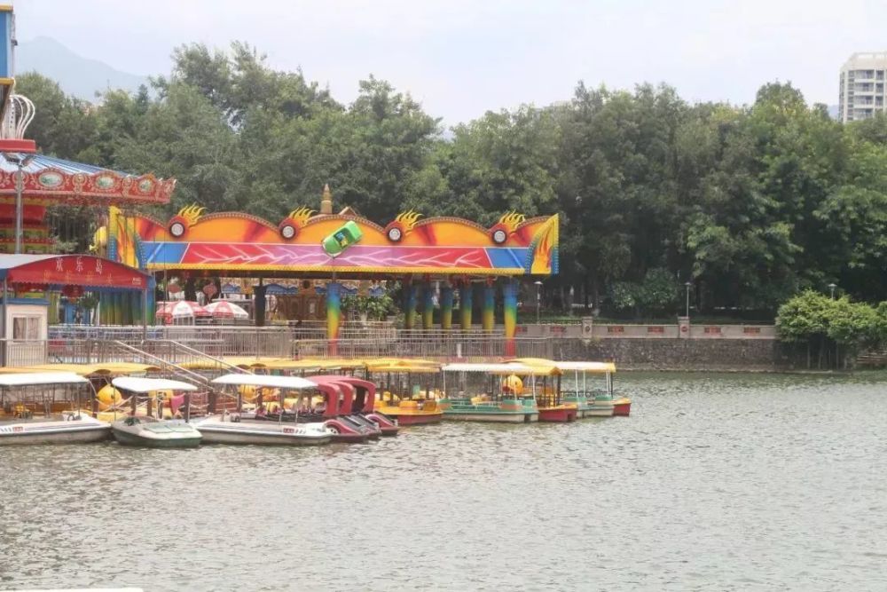 姨下棋跳舞的老地方 飞来湖湿地公园是 清远最大的
