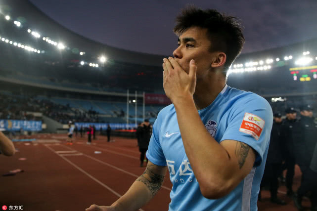 揭王健林为一方选帅3标准 曾会面温格桑保利无