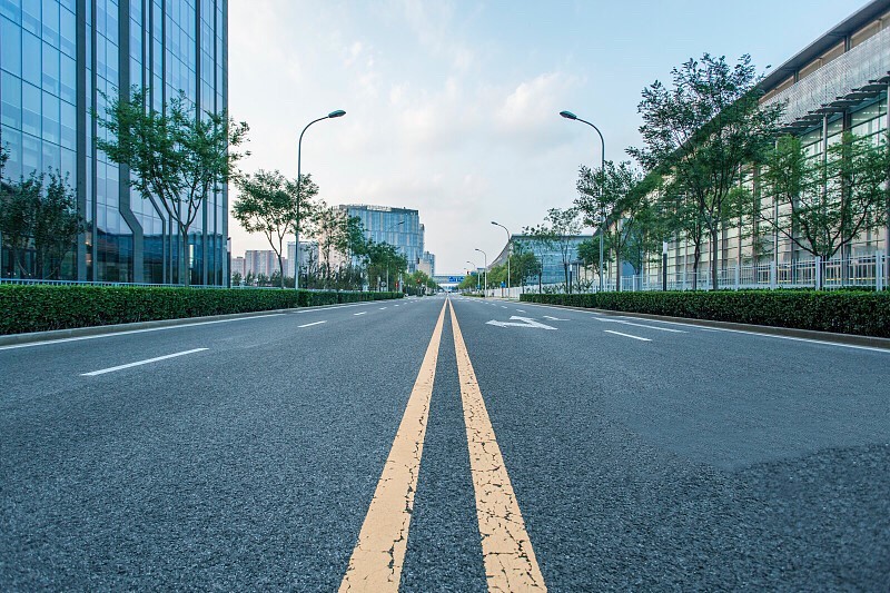 单黄线和双黄线有什么区别?开车记混了,12分不