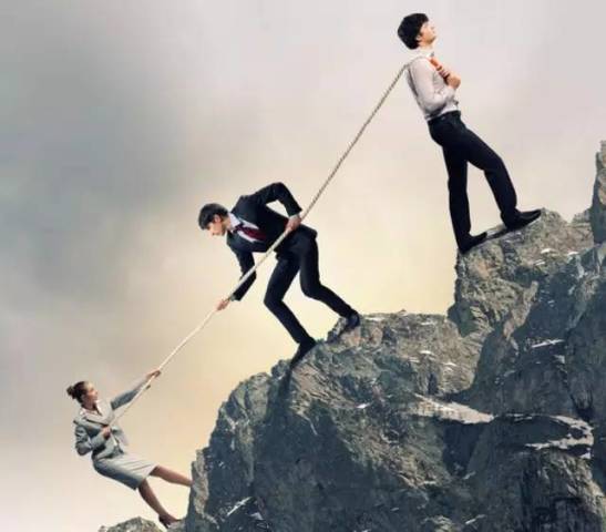 如何帮你的老板搭班子?