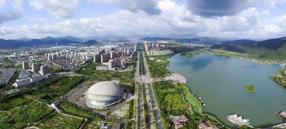 临海市经济总量多少_临海市杜桥镇校服图片