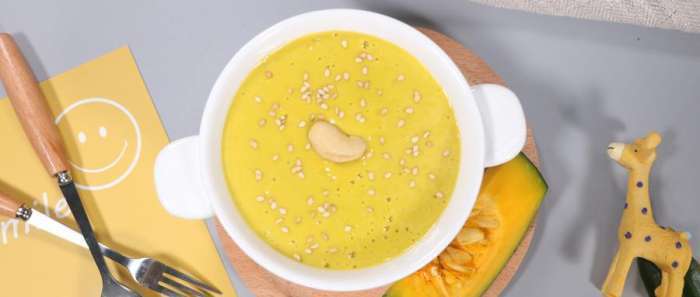 十个月的宝宝一天的饮食包括什么?你给宝宝吃