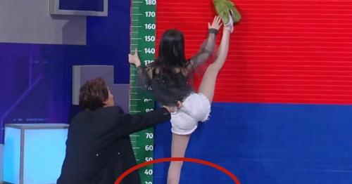 鞠婧祎身高159cm,看到她脚上的增高鞋时,网友不淡定了!