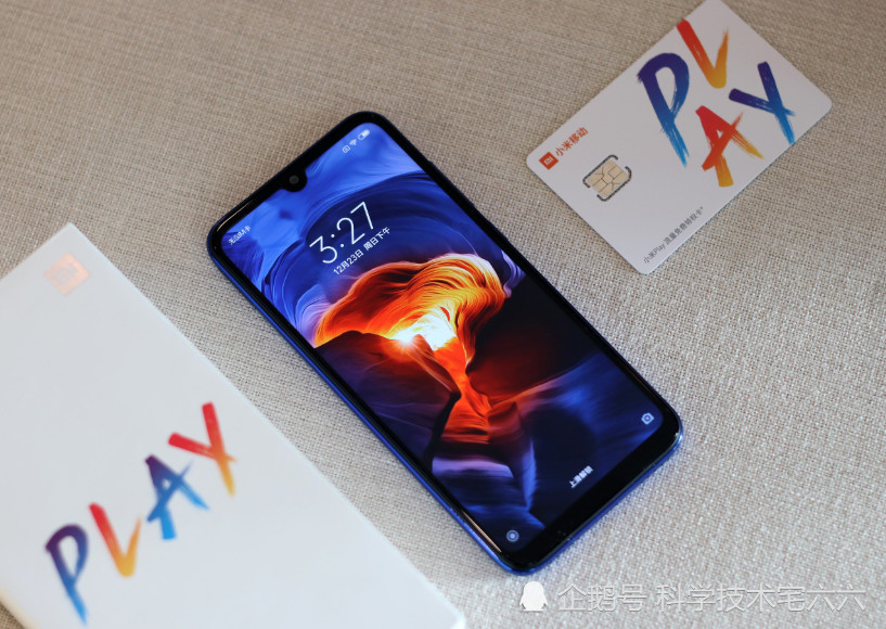 雷军给出了网友对红米旗舰手机的建议,1999稳