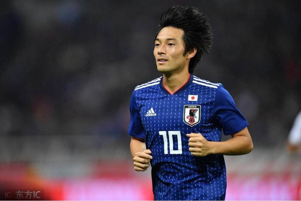 日本队亚洲杯火线换2将!新10号伤退 急召破皇马城池之人入替