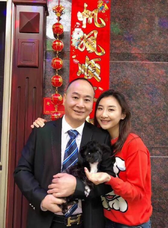 傅园慧谈相亲:20岁太早!傅爸爸金句频出 搞笑是