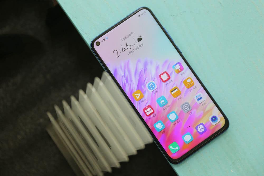 2019年一月最值得入手的4款手机,你更看好哪