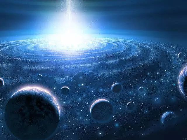 提出疑惑,那就是如果这个微观宇宙突破尽头,会不会出现在宏观世界里?