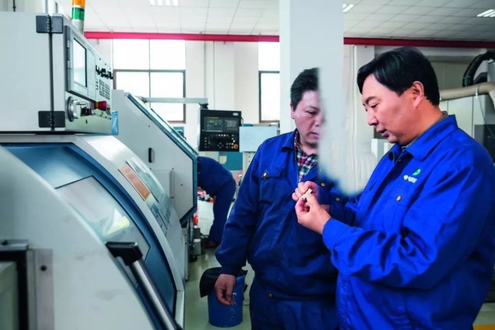 重磅!两名大国工匠摘得国家科技进步奖