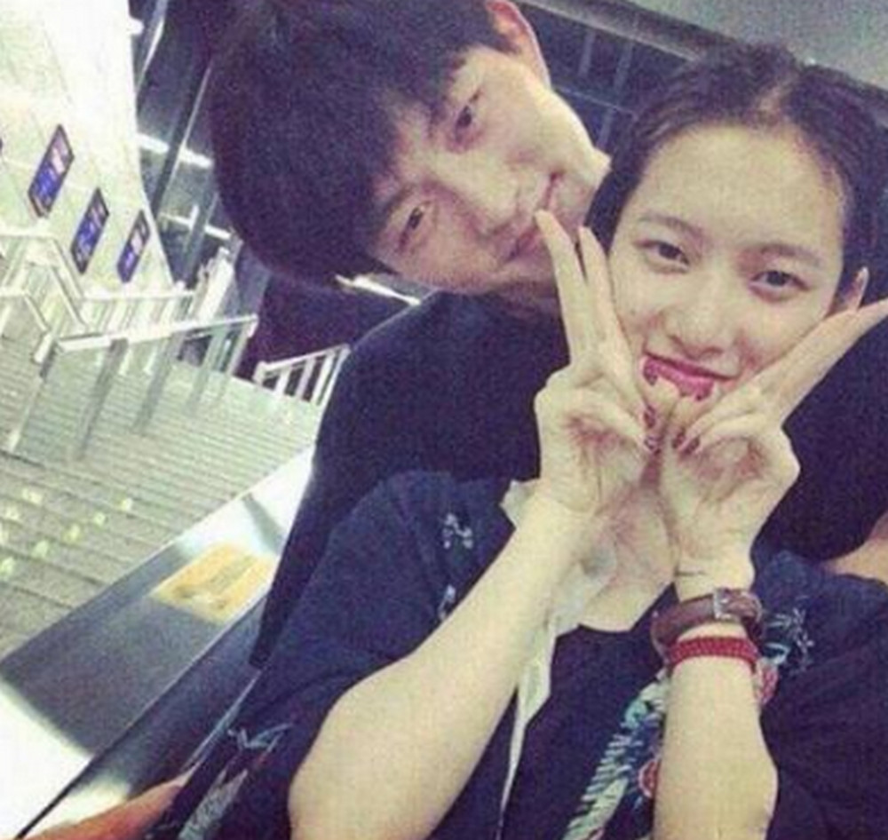 春夏与金大川恋情曝光?两人外出就餐还甜蜜亲