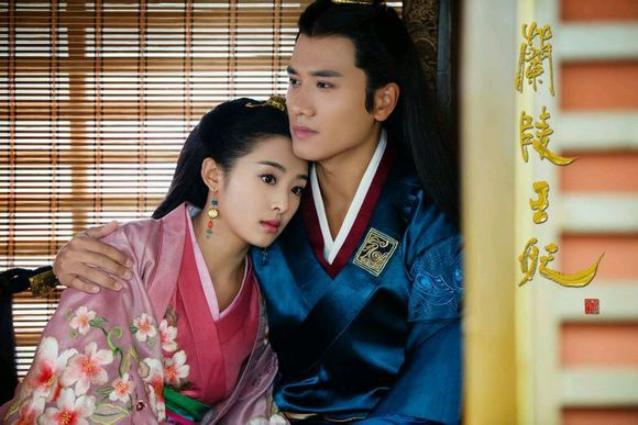 不爱圈内人,张含韵和彭冠英恋情有神转折?