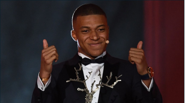 有钱有爱!姆巴佩身价升至足坛第一 每场法国比