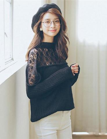 女人秋季穿这些<em>毛衣</em>配裙子配裤子,美哭一条街