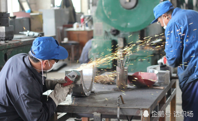 2019广西经济pk江西_2017广西新经济发展论坛在南宁成功举办(3)