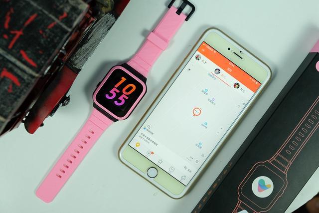 内置小爱同学,超长续航--小寻儿童电话手表A3