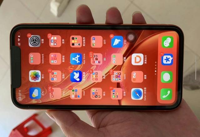 苹果保值率跌出神坛!iPhone XR在短时间降价上