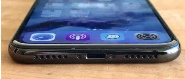 没有什么是做不出来的,iPhone X也可以有指纹